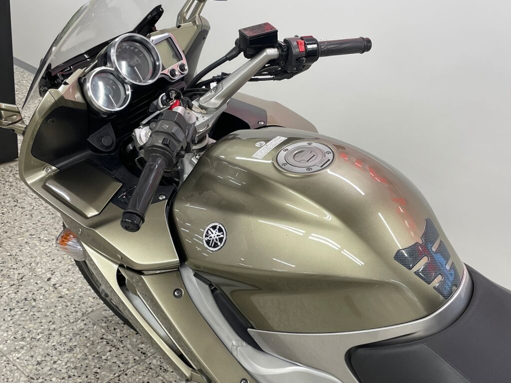 Yamaha FJR 2007 Harmaa