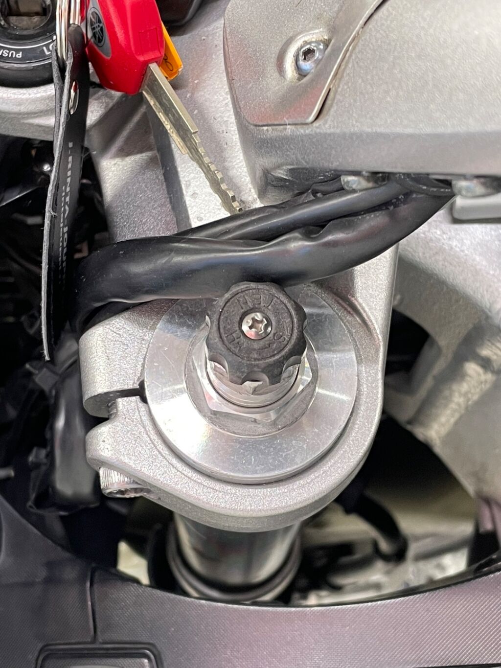 Yamaha FJR 2007 Harmaa