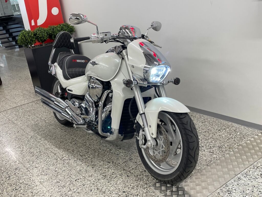 Suzuki INTRUDER 2007 9