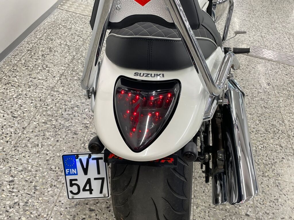 Suzuki INTRUDER 2007 9
