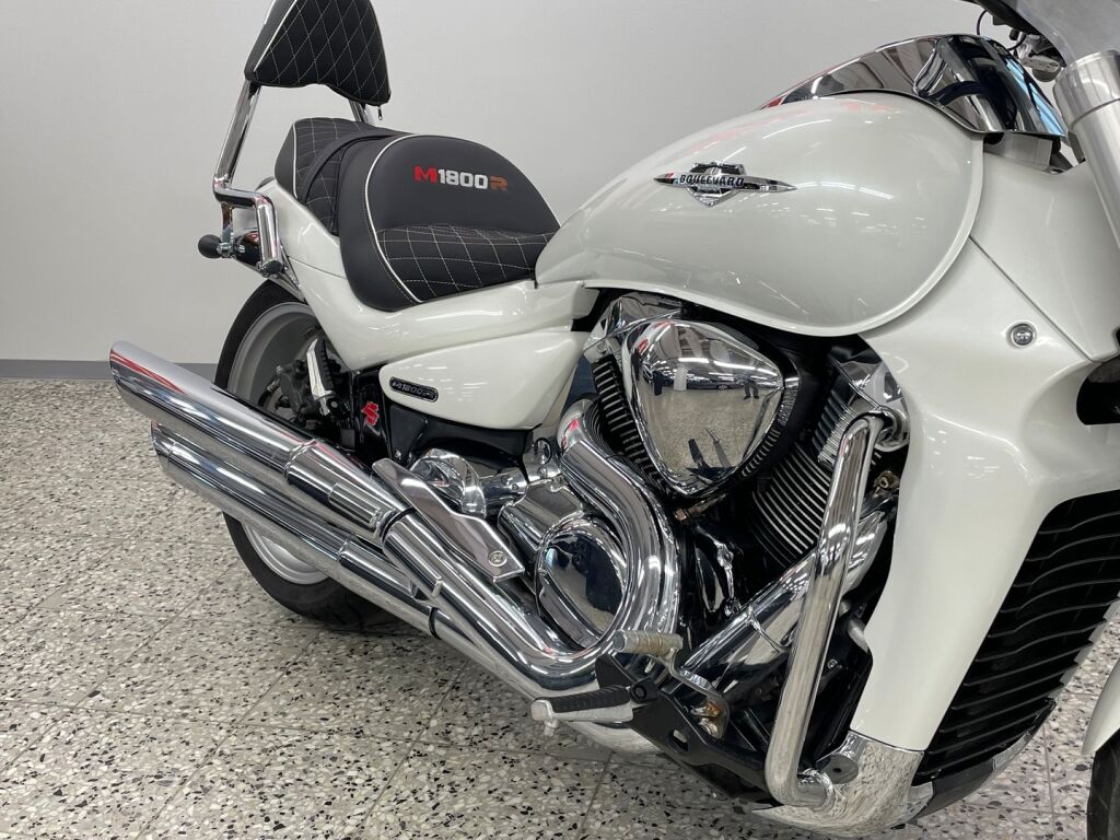 Suzuki INTRUDER 2007 9