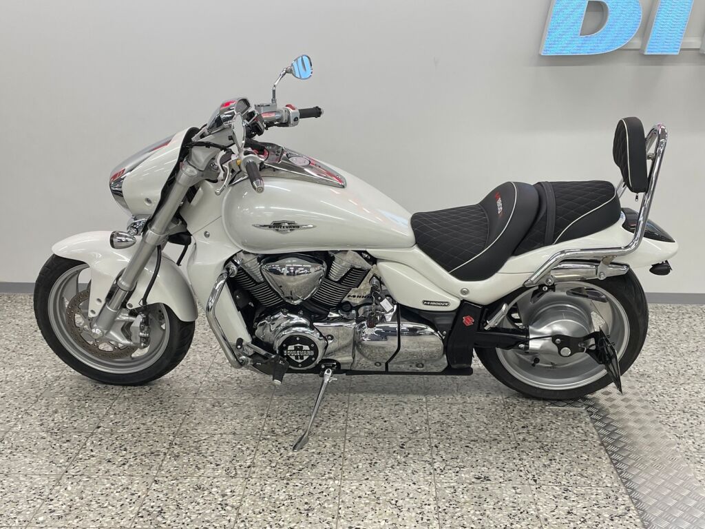 Suzuki INTRUDER 2007 9