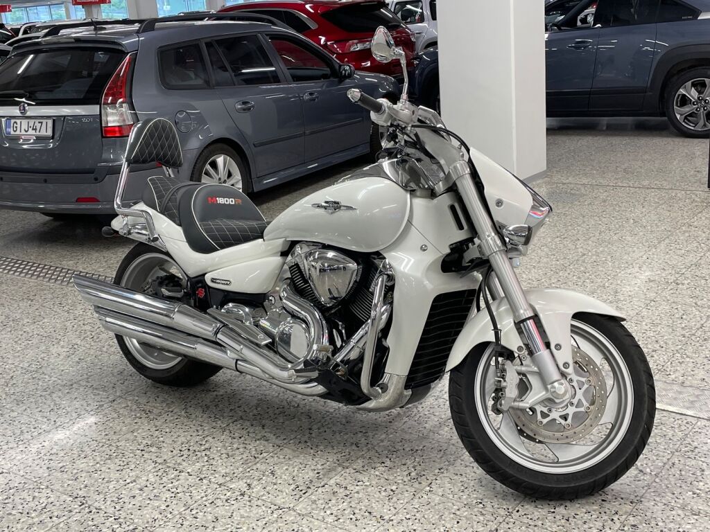 Suzuki INTRUDER 2007 9