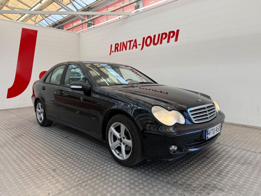 Mercedes-Benz C 2004 Musta