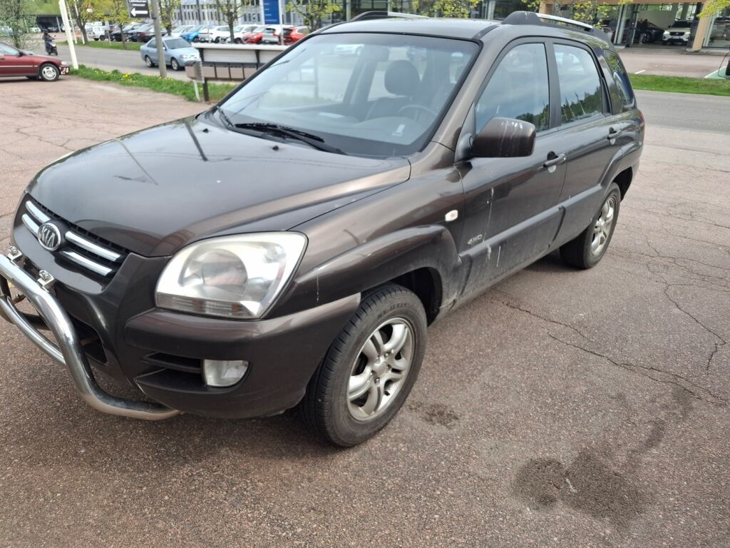 Kia Sportage 2006 Ruskea (beige)