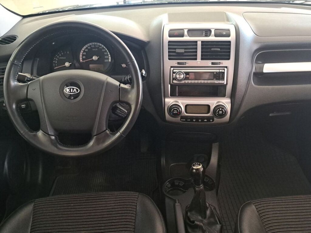 Kia Sportage 2006 Ruskea (beige)