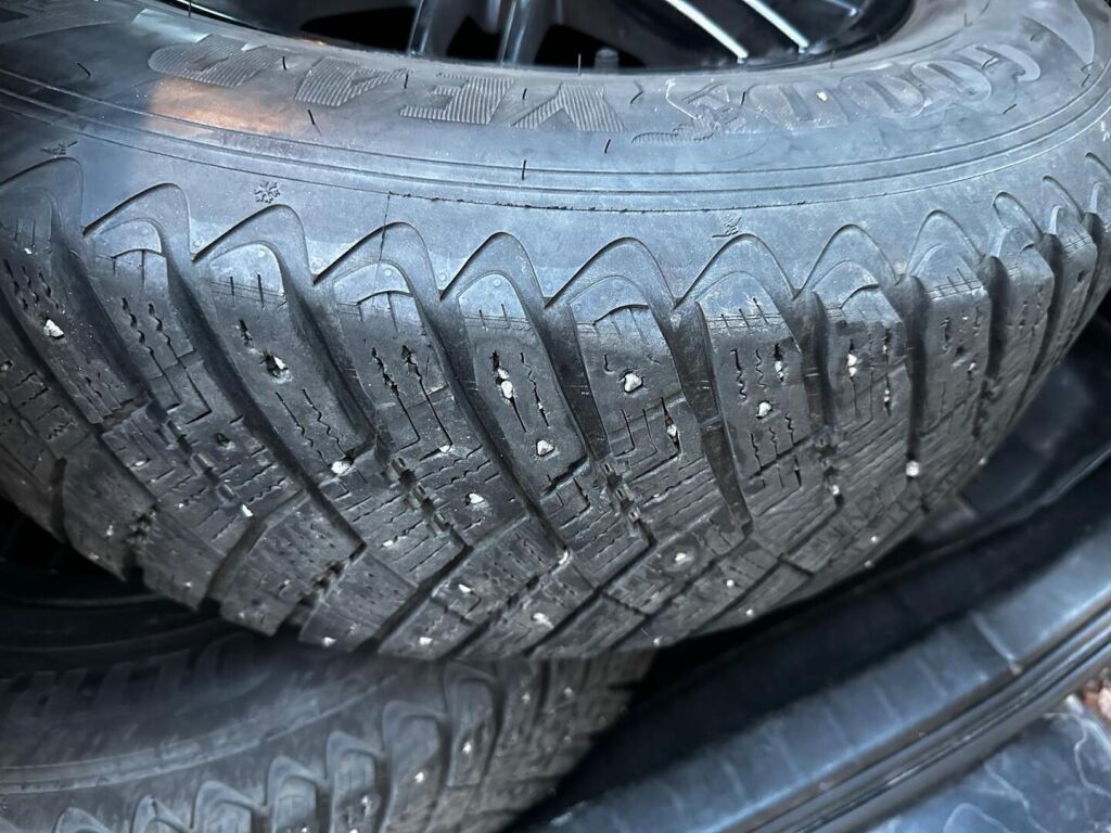 Suzuki Grand Vitara 2009 Musta