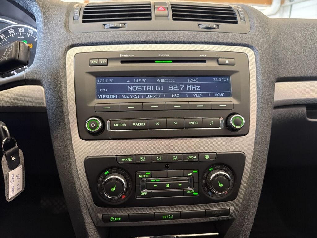 Skoda Octavia 2012 Hopea