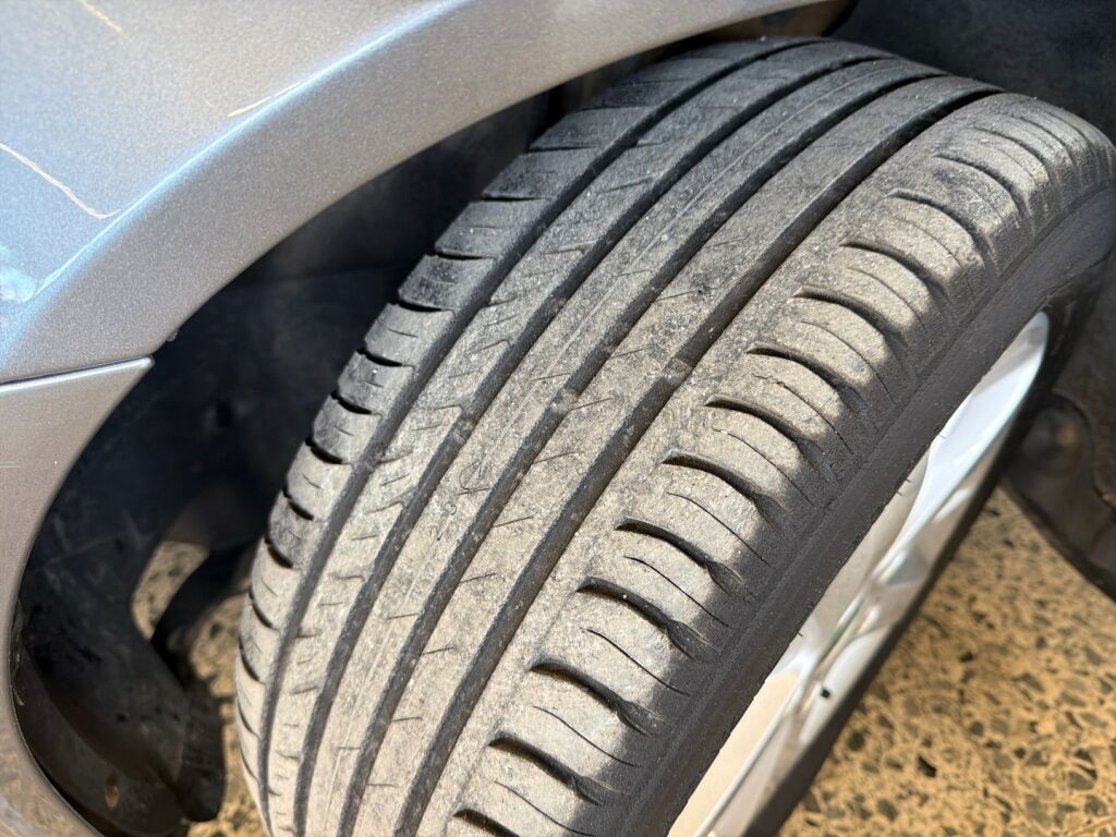 Skoda Octavia 2012 Hopea