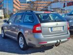 Skoda Octavia 2012 Hopea
