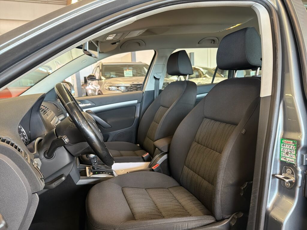 Skoda Octavia 2012 Hopea