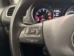 Volkswagen Golf 2012 Musta