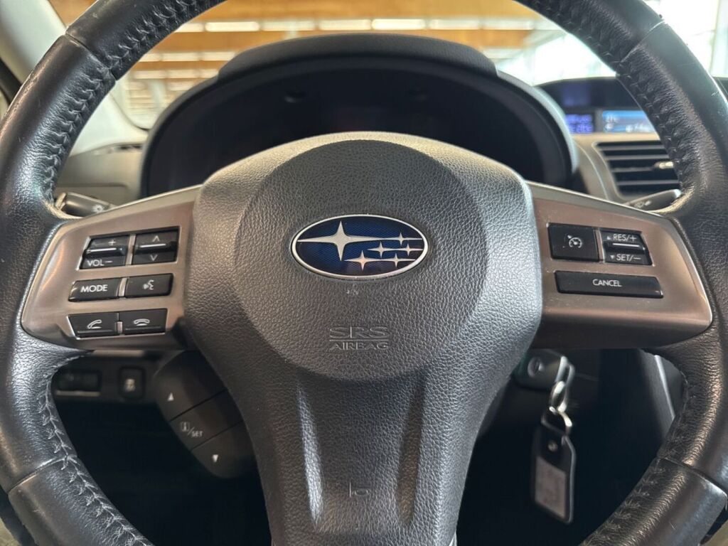 Subaru XV 2014 Valkoinen
