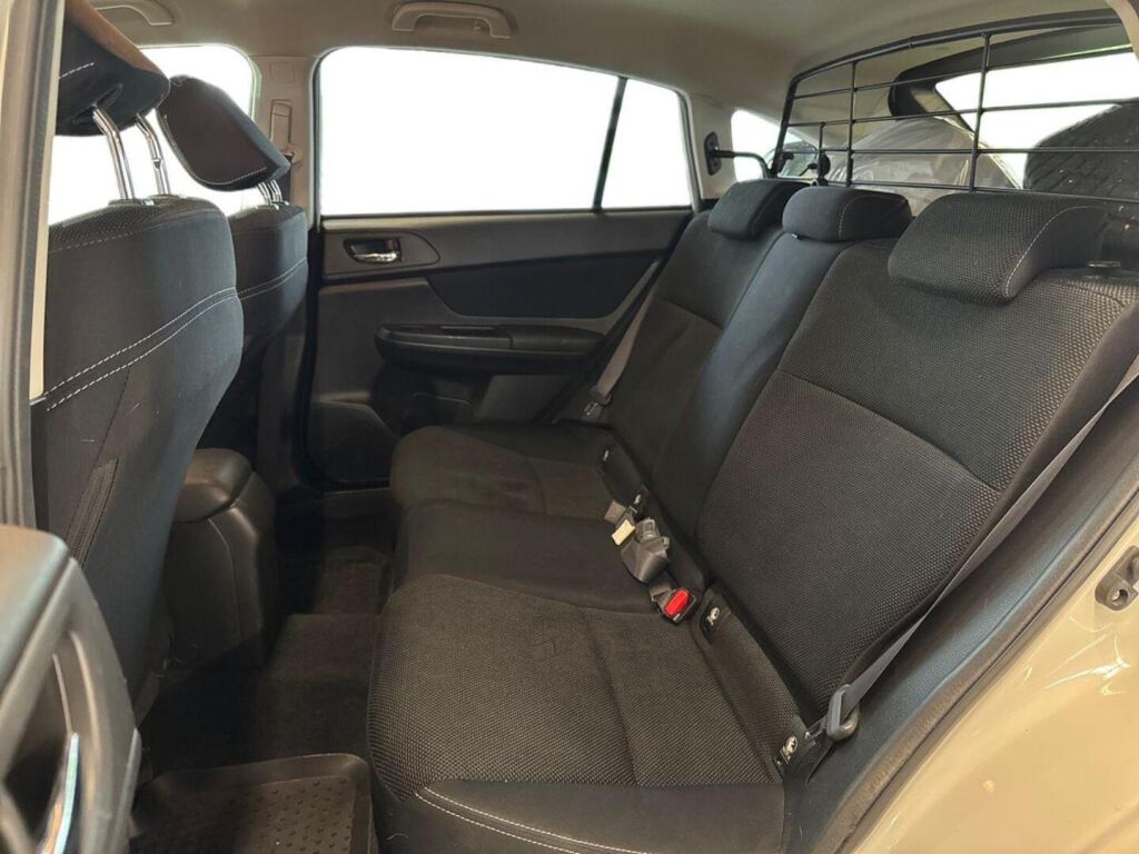 Subaru XV 2014 Valkoinen