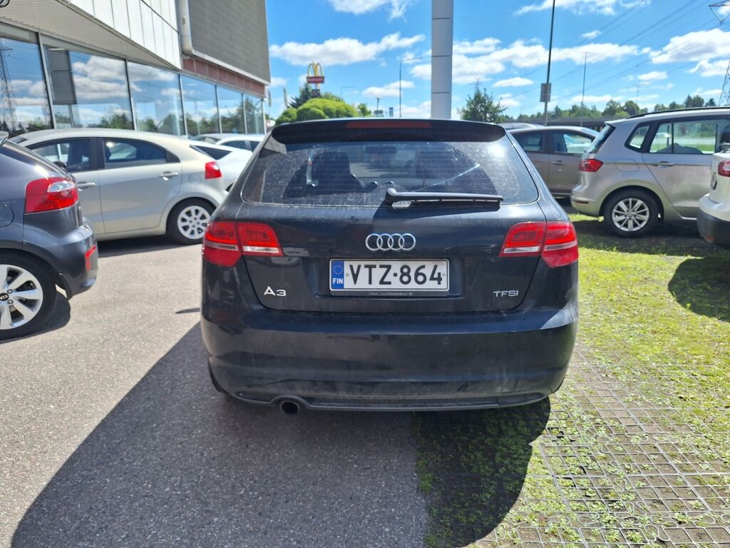 Audi A3 2012 Musta