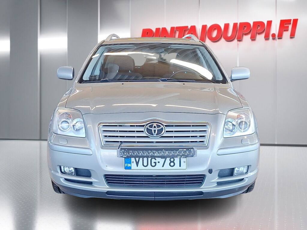 Toyota Avensis 2005 Vihreä