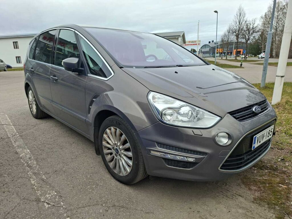 Ford S-Max 2012 Ruskea (beige)