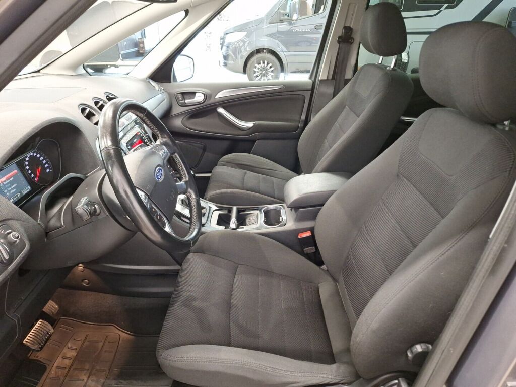 Ford S-Max 2012 Ruskea (beige)