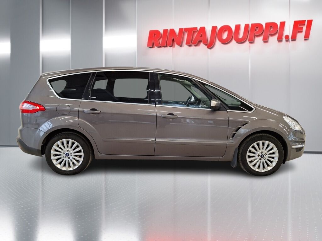 Ford S-Max 2012 Ruskea (beige)