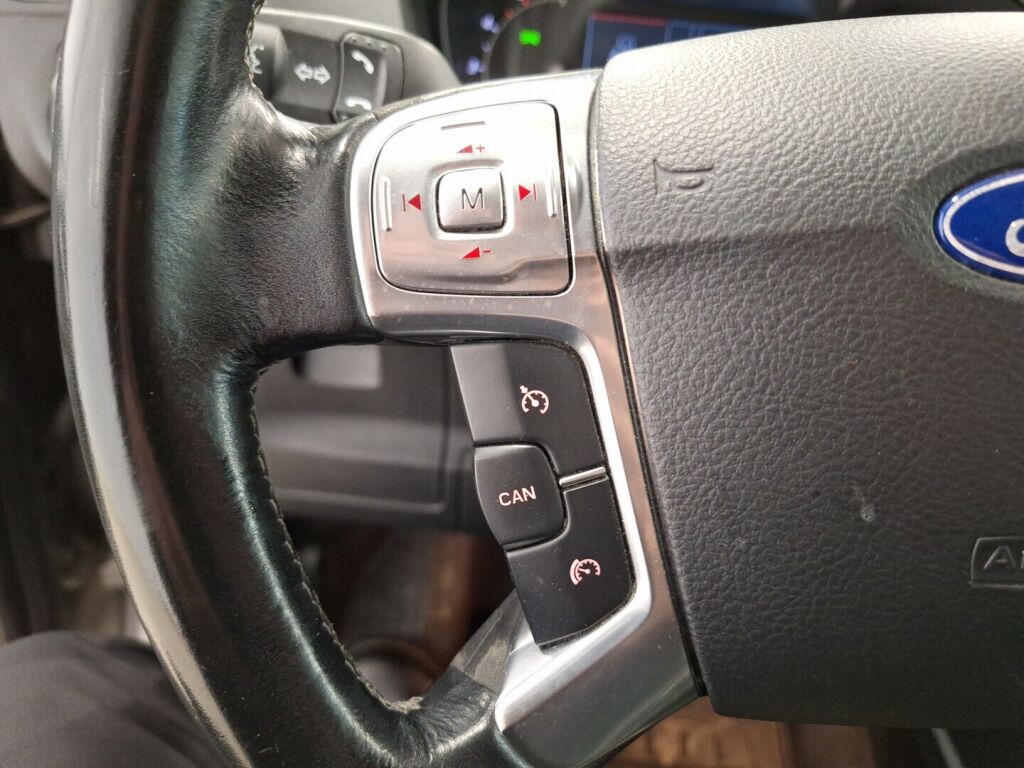 Ford S-Max 2012 Ruskea (beige)
