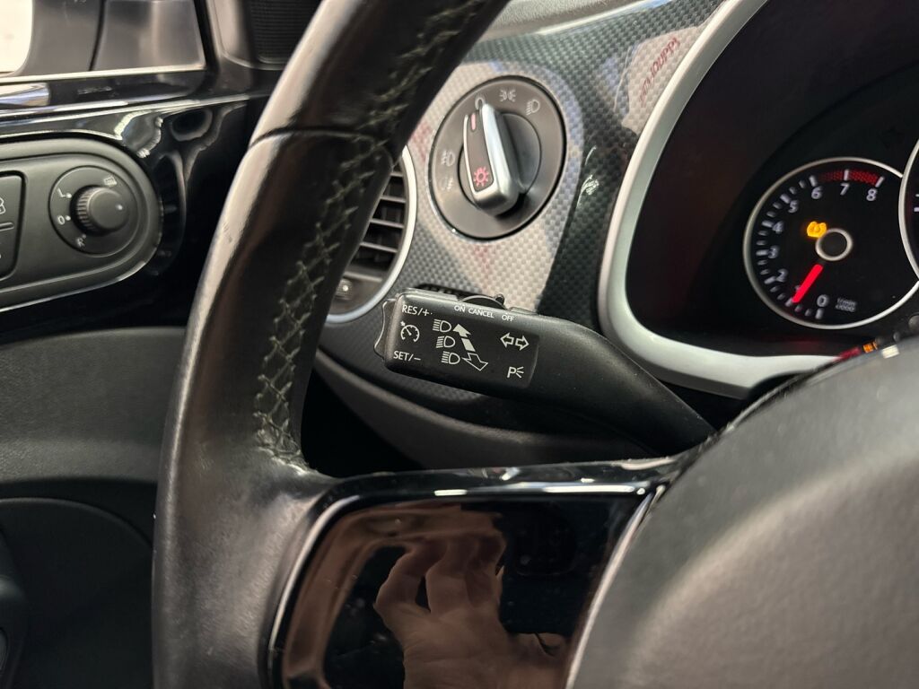 Volkswagen Beetle 2013 Harmaa