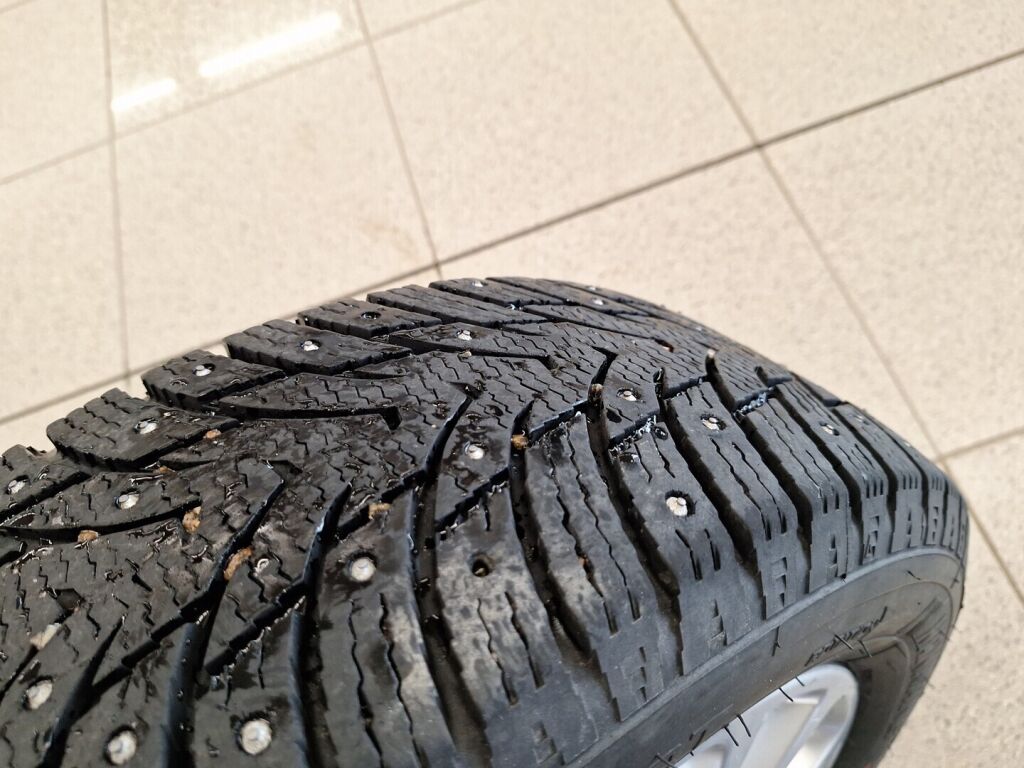 Toyota Yaris 2012 Punainen