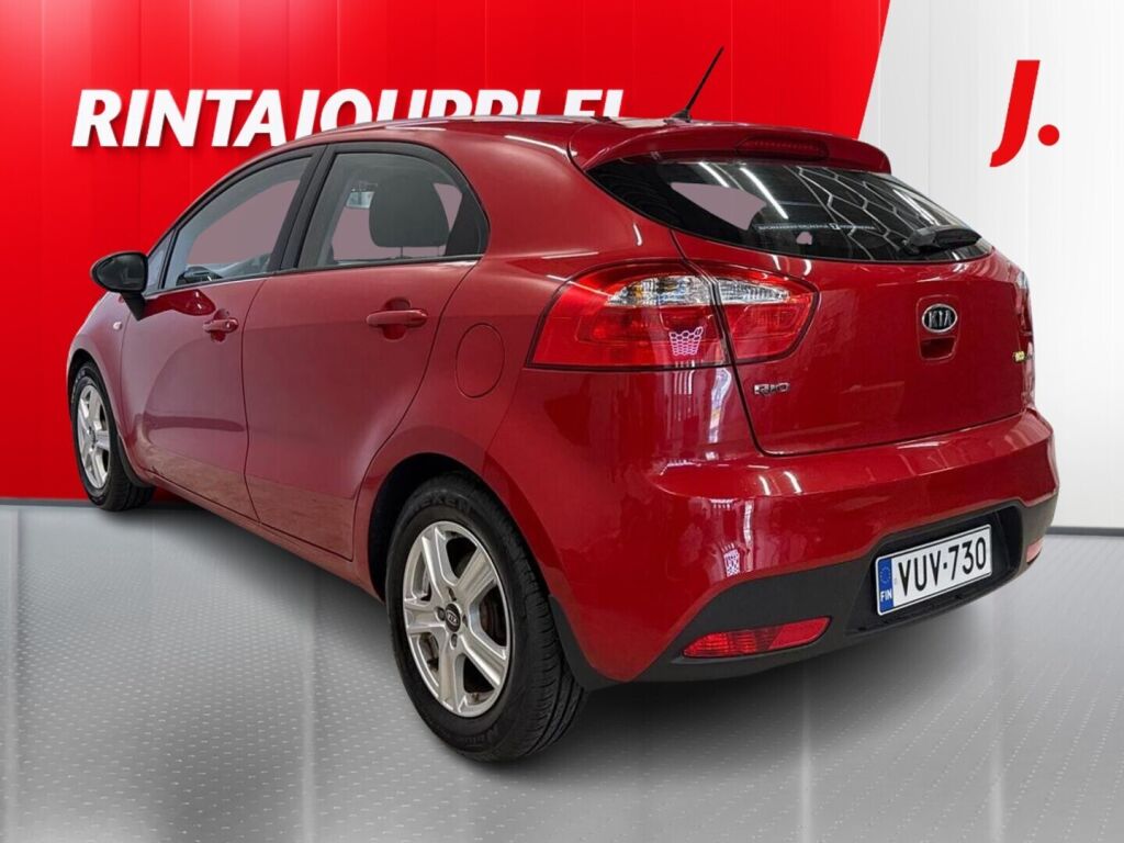 Kia Rio 2012 Punainen