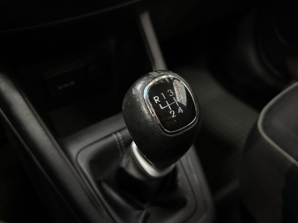 Kia Venga 2013 Valkoinen