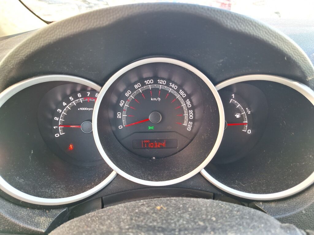 Kia Venga 2013 Valkoinen