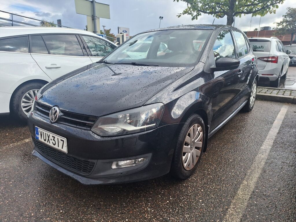 Volkswagen Polo 2012 Musta