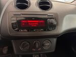 Seat Ibiza ST 2012 Punainen