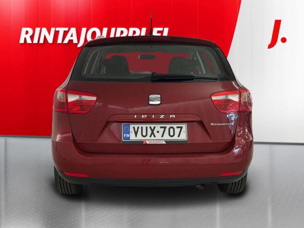 Seat Ibiza ST 2012 Punainen