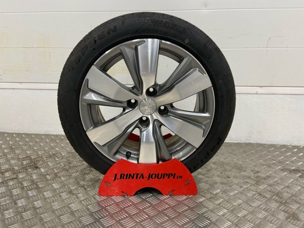 Peugeot 2008 2014 Ruskea (beige)