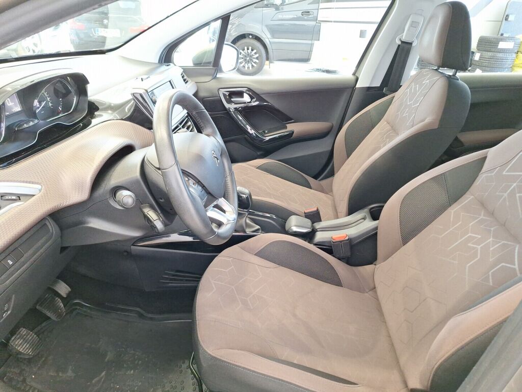 Peugeot 2008 2014 Harmaa