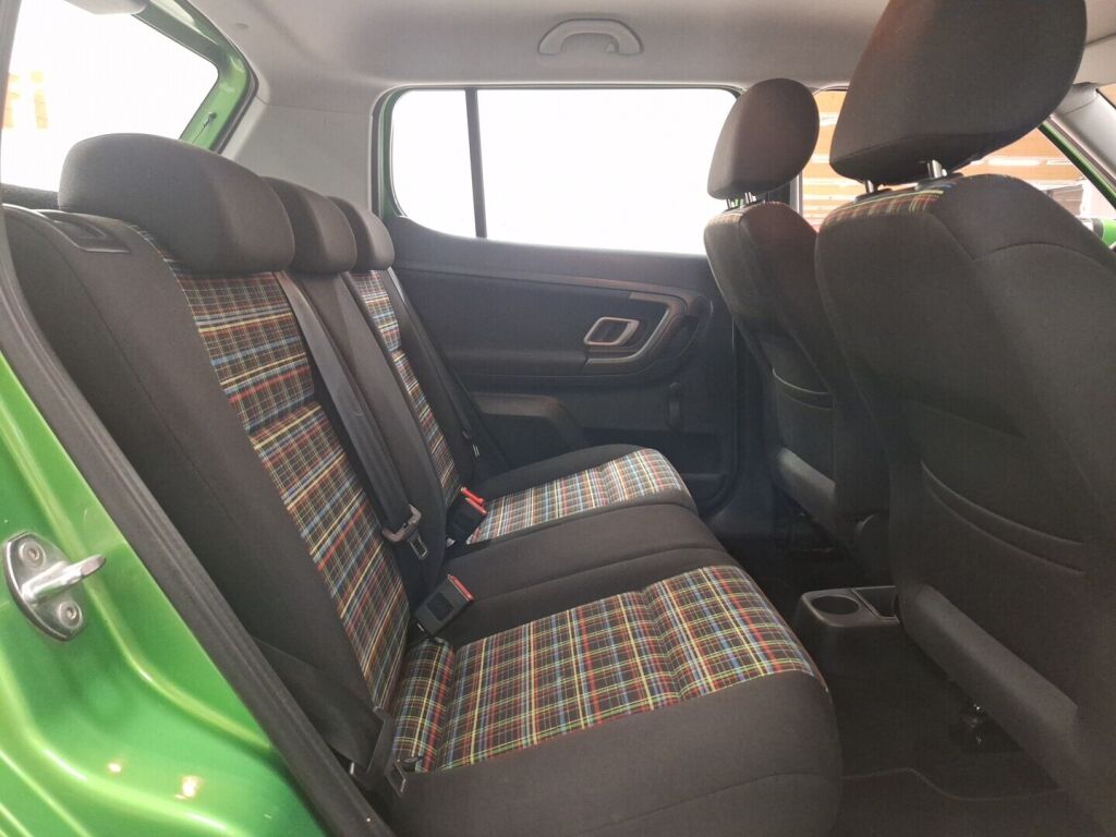 Skoda Fabia 2012 Vihreä