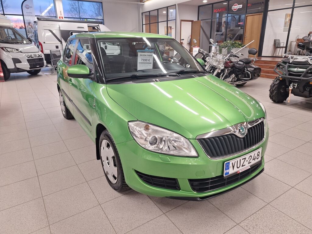 Skoda Fabia 2012 Vihreä