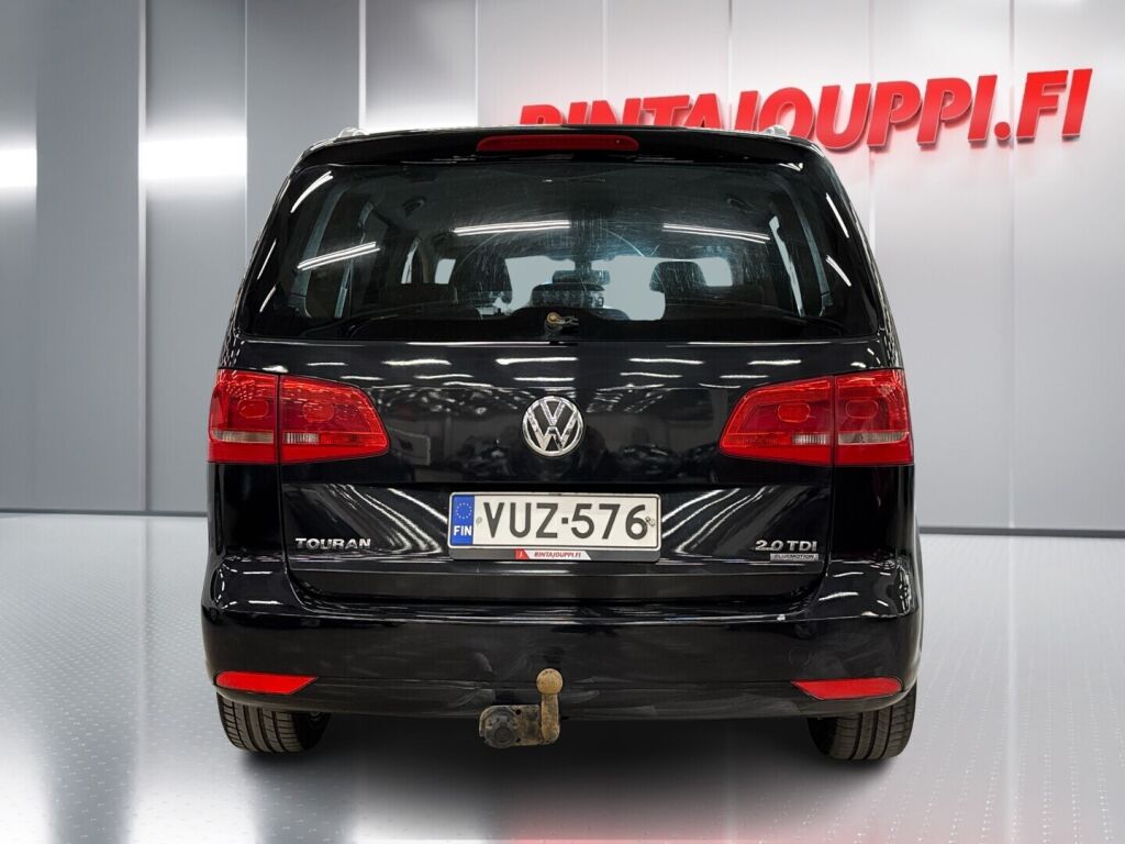 Volkswagen Touran 2012 Musta