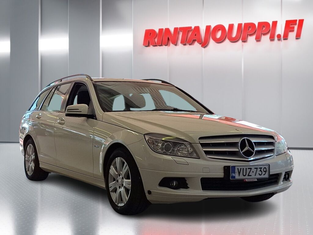 Mercedes-Benz C 2011 Valkoinen