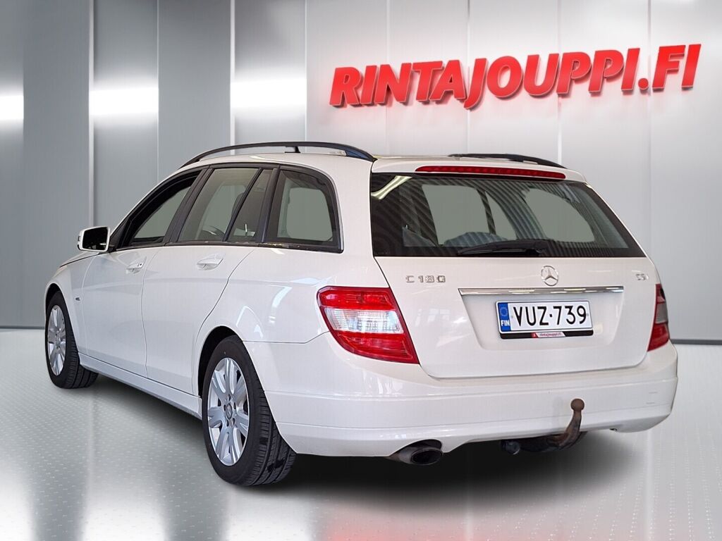 Mercedes-Benz C 2011 Valkoinen