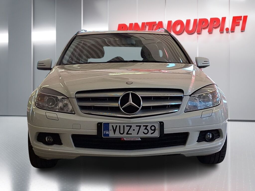 Mercedes-Benz C 2011 Valkoinen