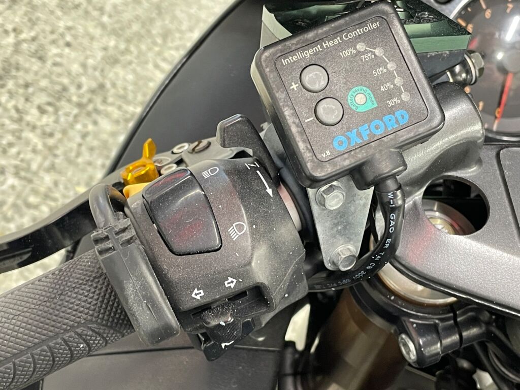 Suzuki GSX 2007 Musta