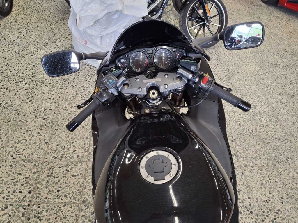 Suzuki GSX 2007 Musta