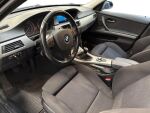 BMW 320 2008 Musta