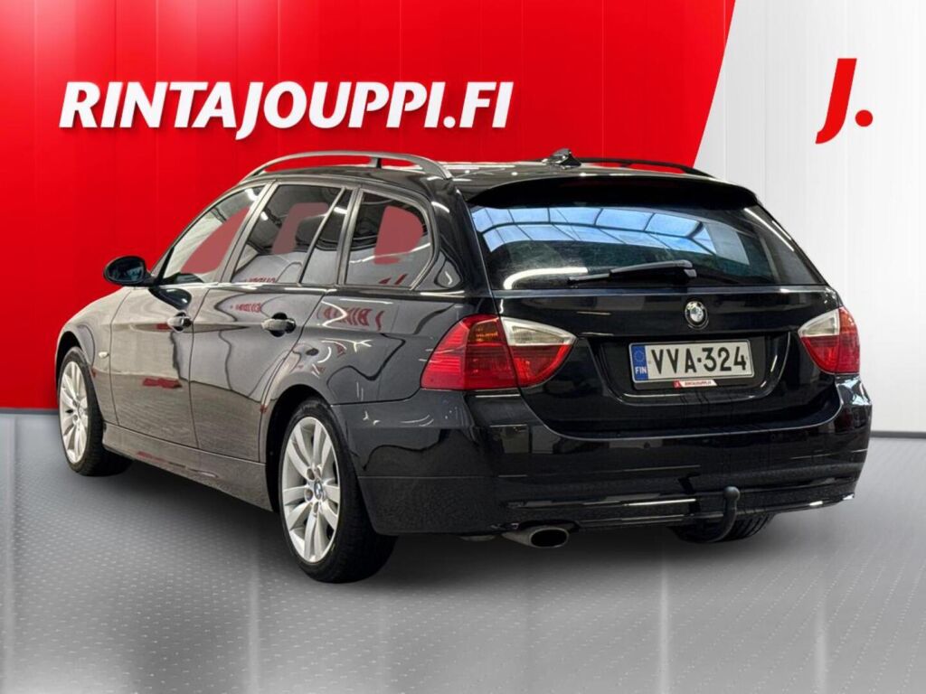BMW 320 2008 Musta