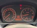 BMW 320 2008 Musta