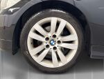 BMW 320 2008 Musta
