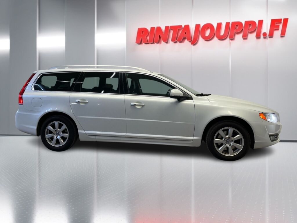 Volvo V70 2013 Valkoinen
