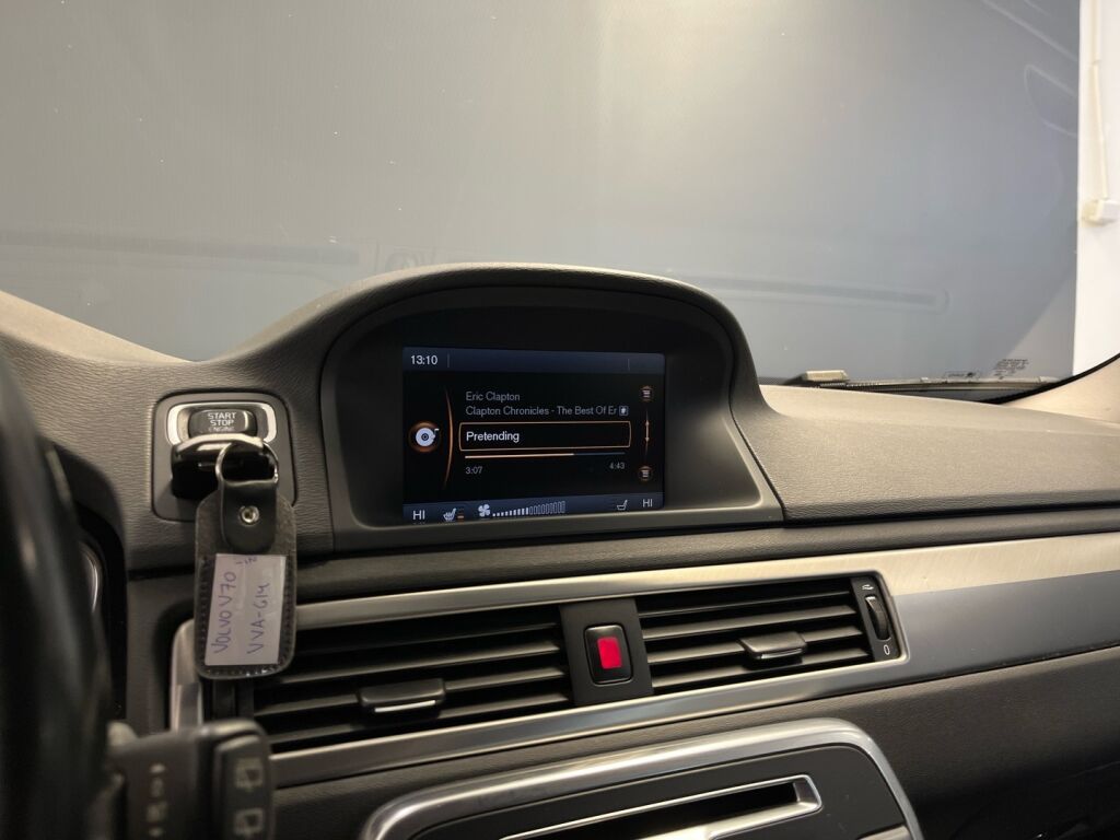 Volvo V70 2013 Valkoinen