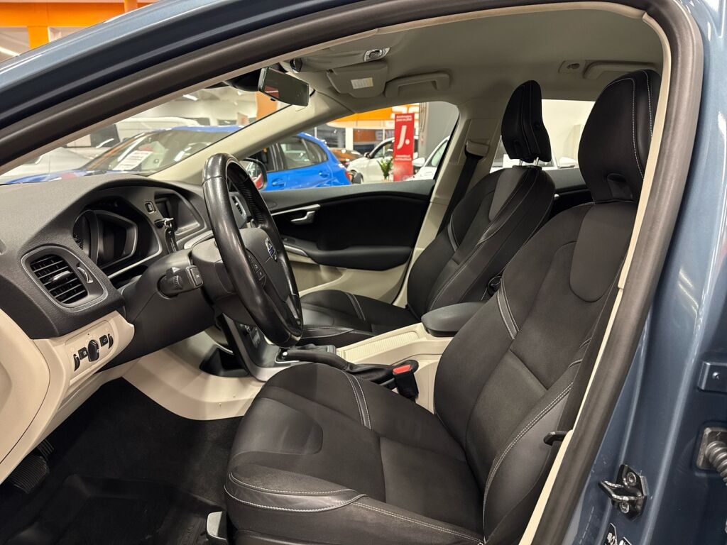 Volvo V40 2013 Sininen