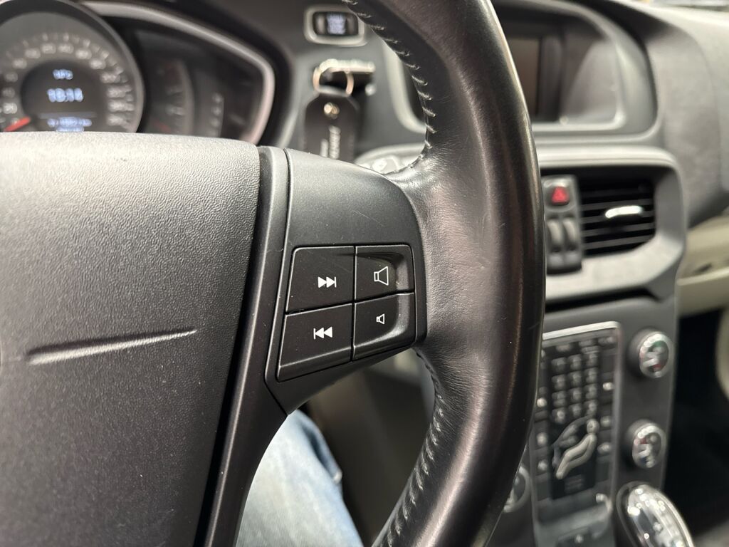 Volvo V40 2013 Sininen